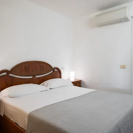 I Lecci 1 By Klodge Apartamento *
